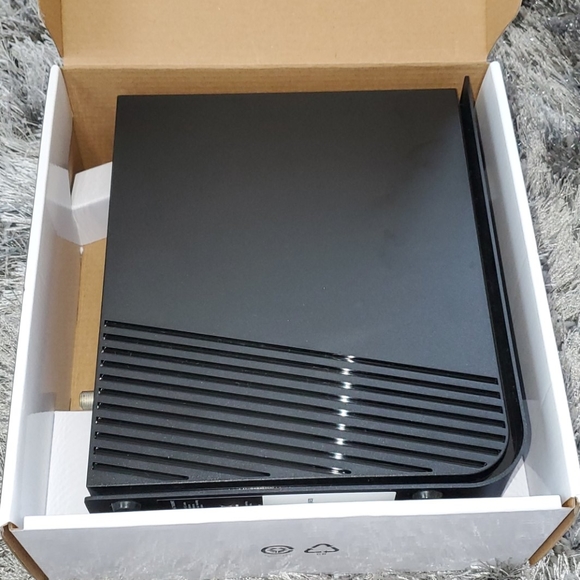 Arris Surf - SurfBoard Intel - Picture 6 of 7